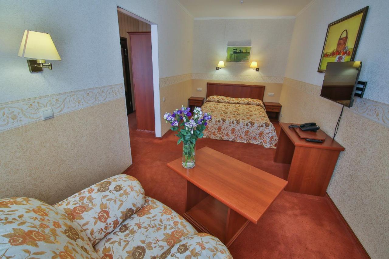Ukraina Hotel Cherkasy Exterior foto